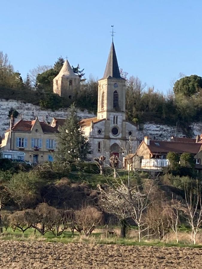 Maison calme et fonctionnelle Mousseaux-sur-Seine Extérieur photo
